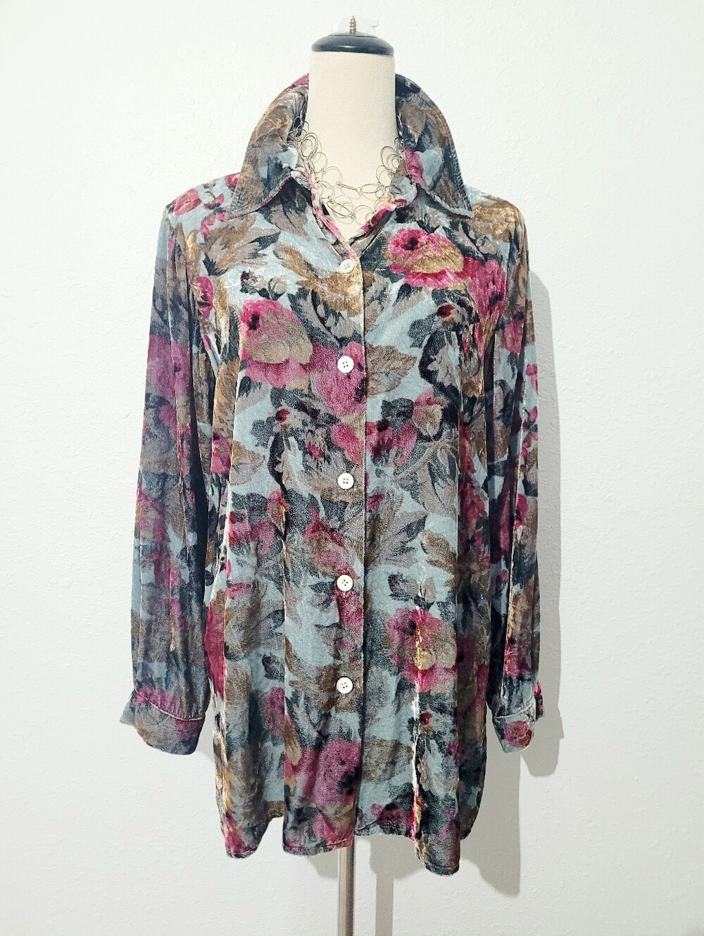 Soft Surroundings Floral Tunic Top Medium Silk Blend Button Front Boho Velvety - Picture 2 of 12